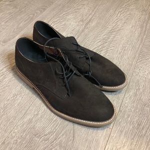 H & M - MEN DRESSY SHOES - 8.5 - NWOT
